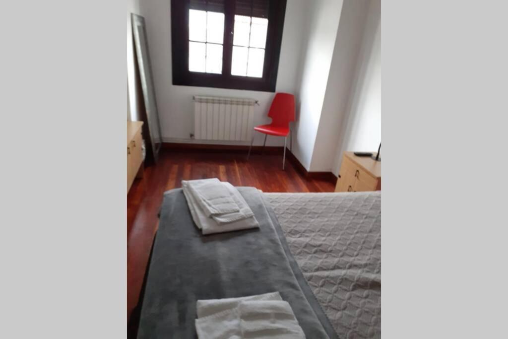 Апартаменты Apartamento Con Garaje Сантьяго-де-Компостела Экстерьер фото